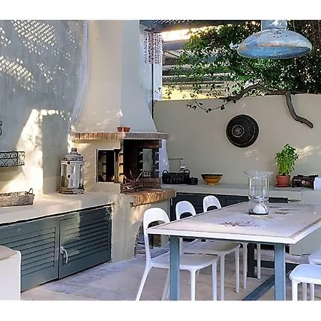 Sleeps 6 Pool Air Con Wifi * Миния